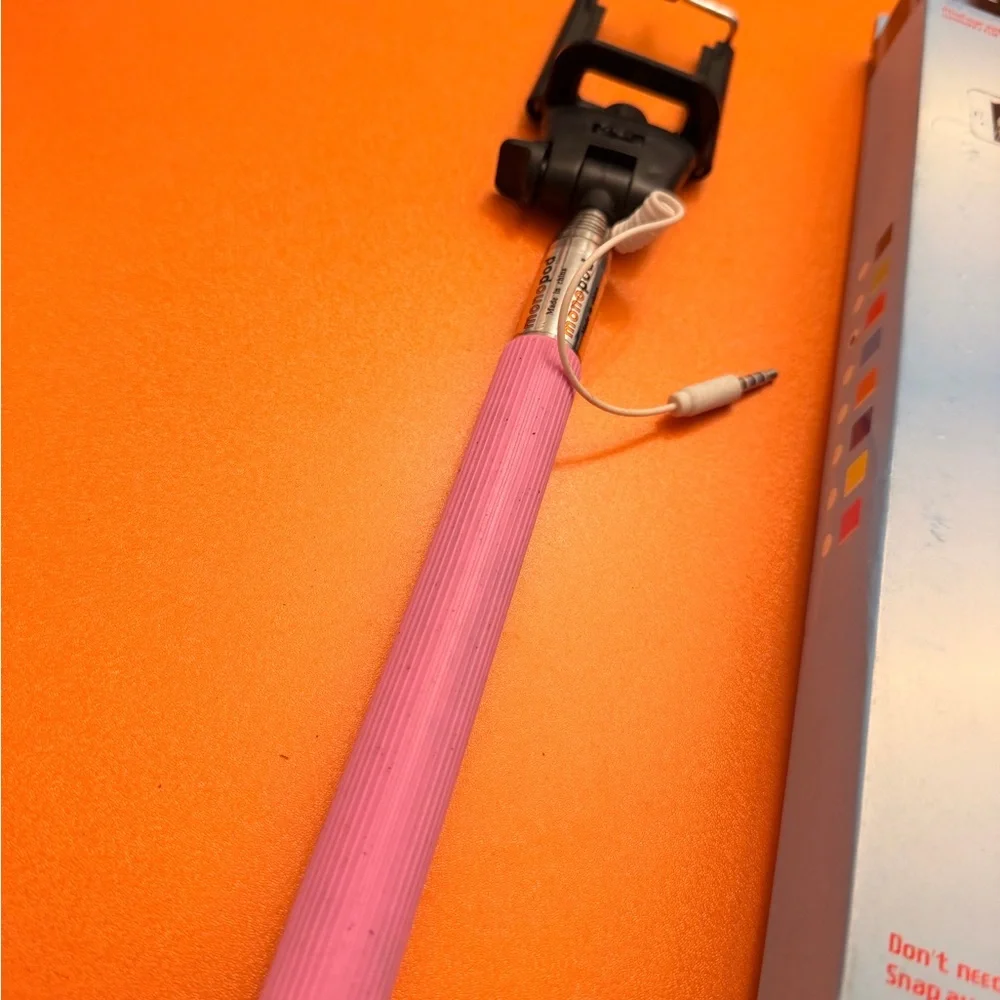 Universal Pink Selfie Stick for Smartphones